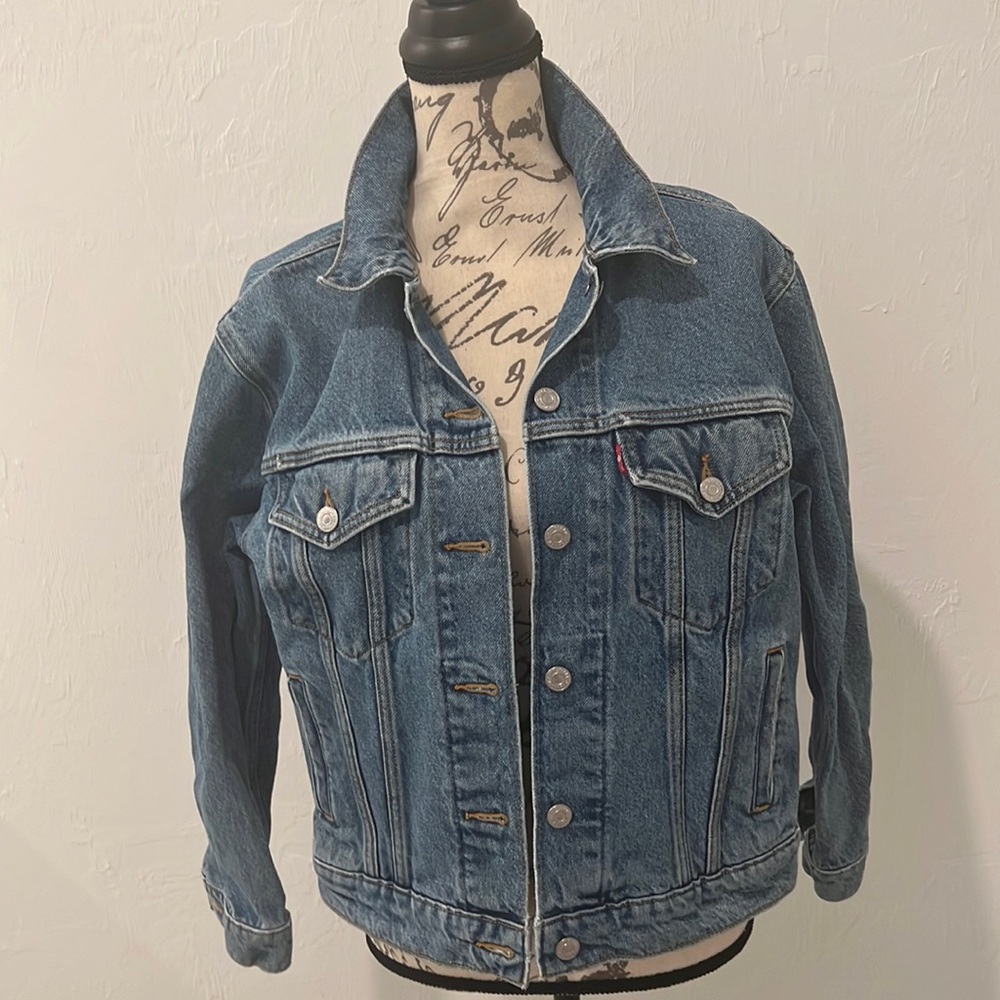 Levi’s denim jacket